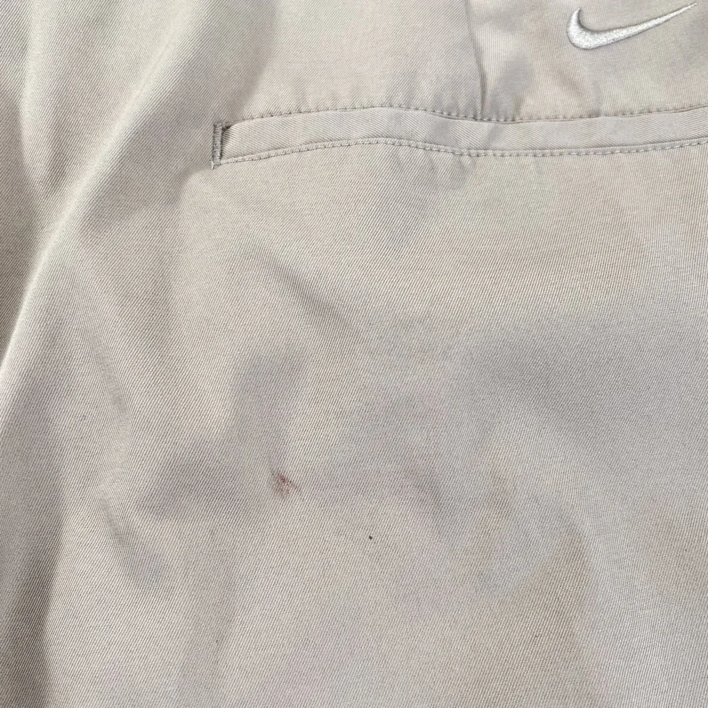 Nike Golf Tour Performance Mens Shorts Size 38 Khaki Dri-Fit Chino Athletic